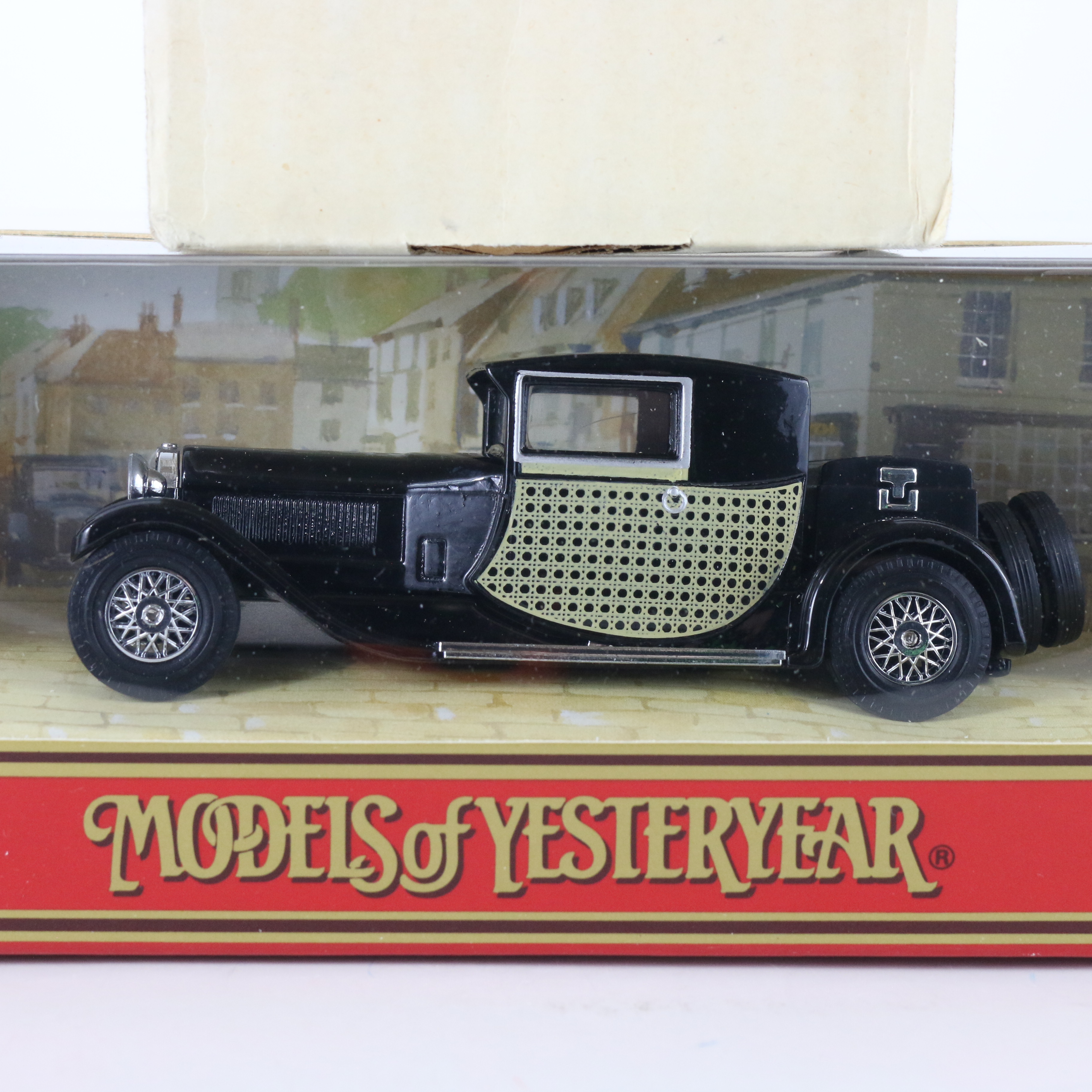 Bugatti T44 Black Models Of Yesteryear Matchbox 1:43 Model Car