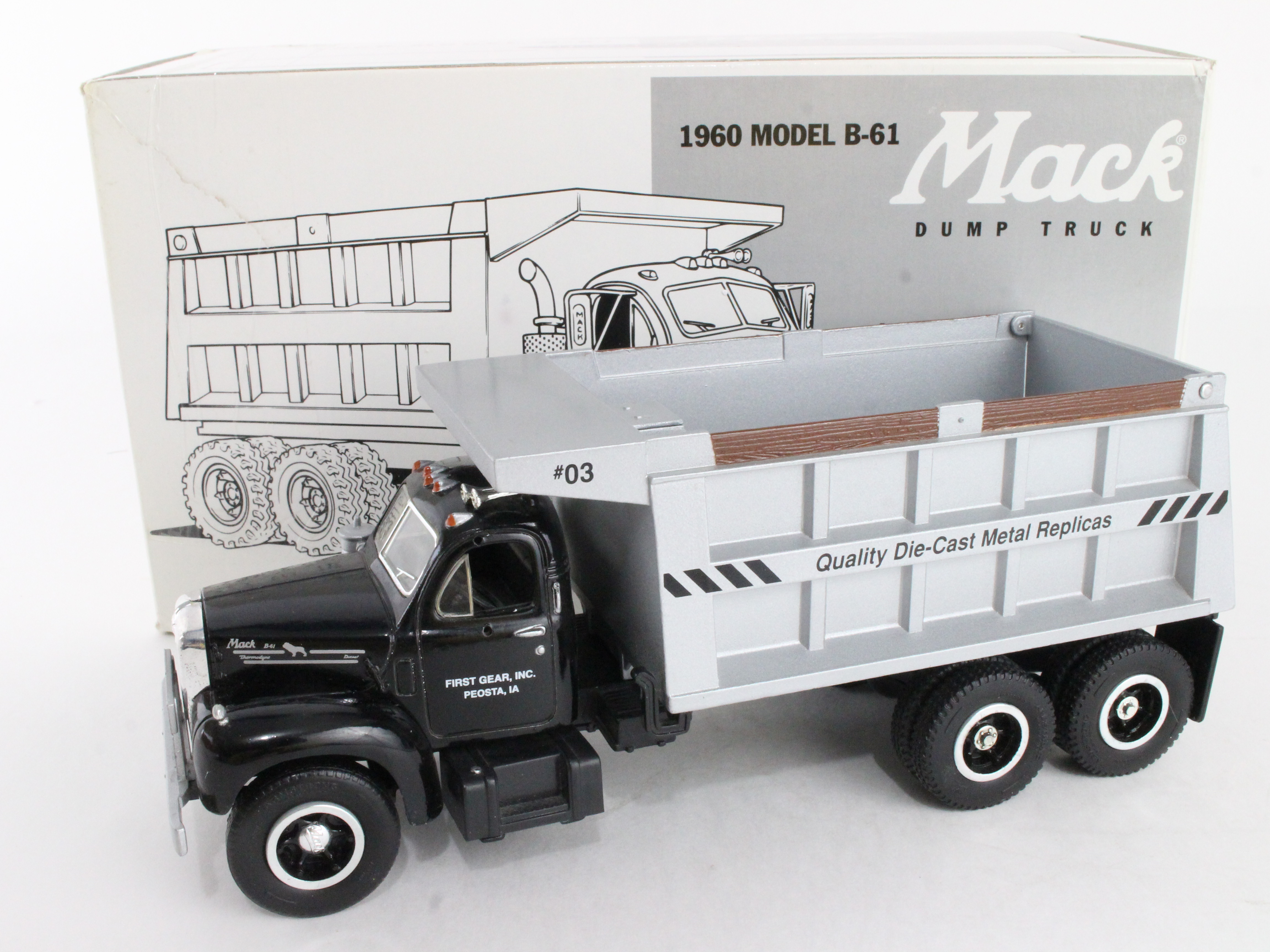 ファーストギア　1960 B-61 Mack トラクター　1/34 1960 Model B-61 Mack Dump Truck First Gear 1:34 Model 19-0008 | eBay